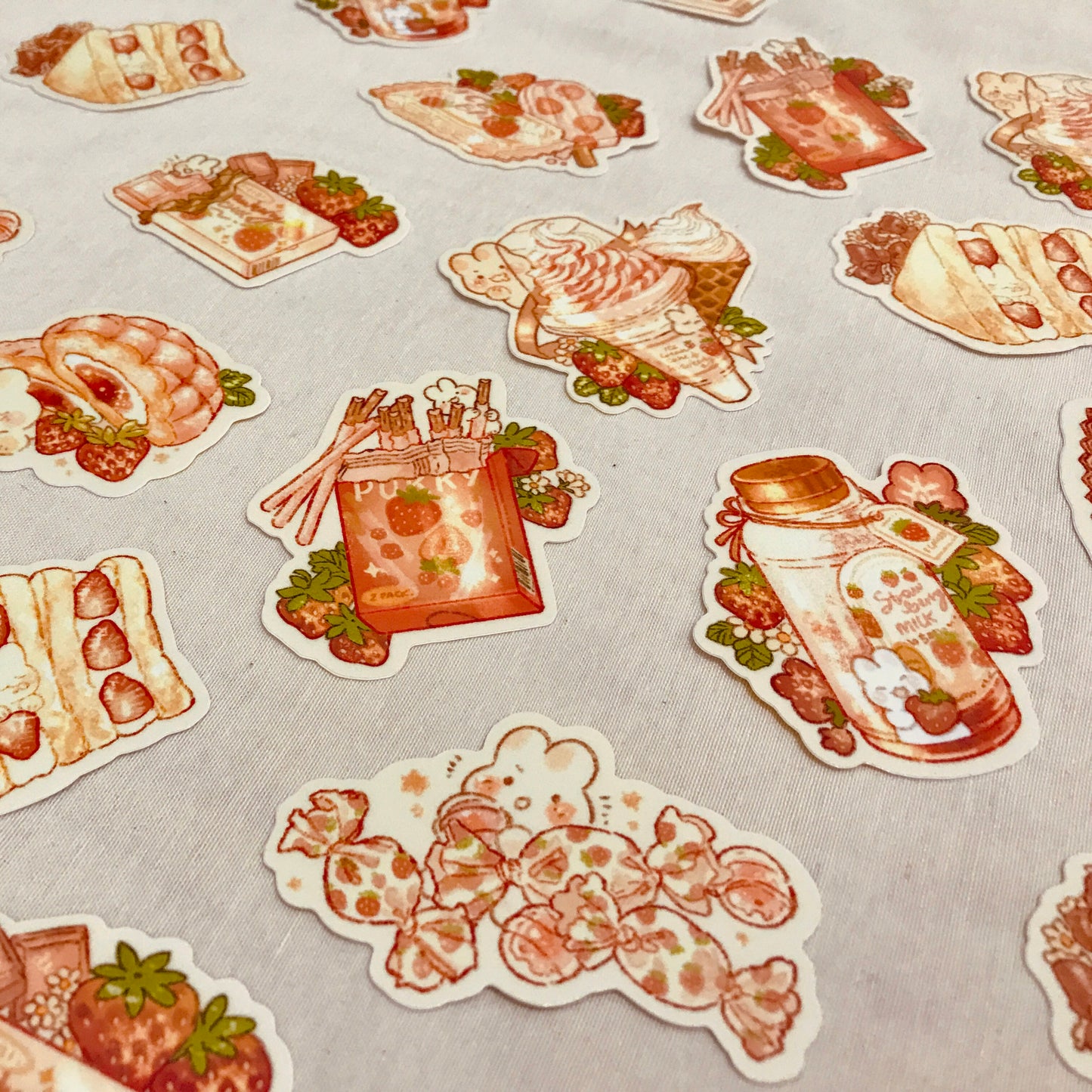 STRAWBERRY CREAM DIECUT STICKER B